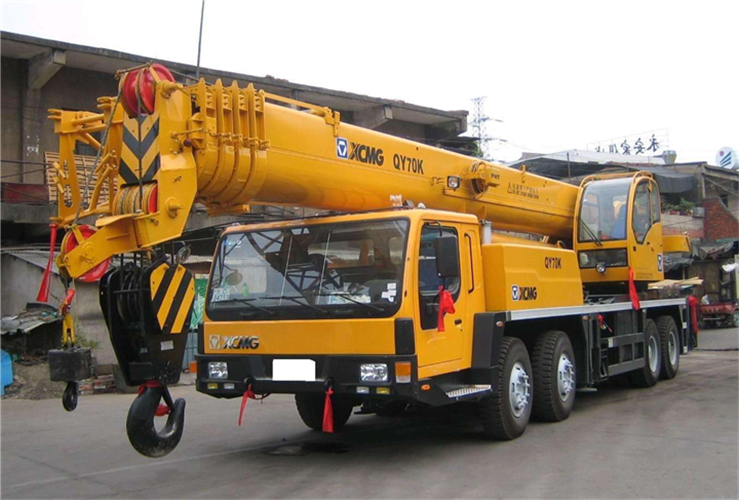 丹巴县吊车出租选择重点